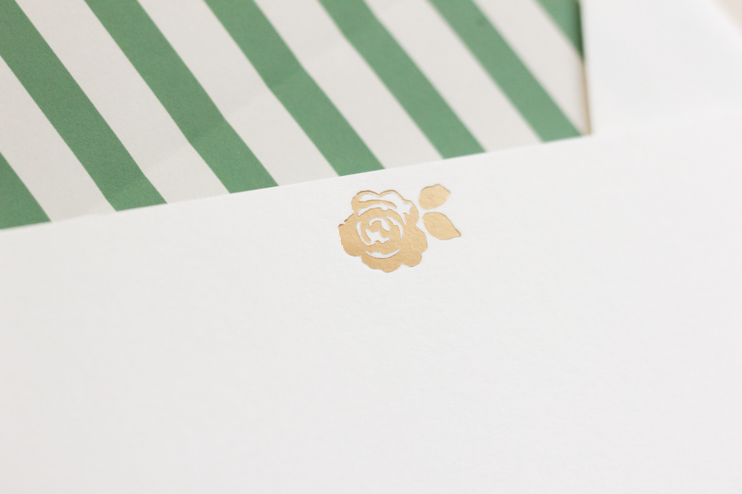 THE KENSINGTON SET - GREEN STRIPE
